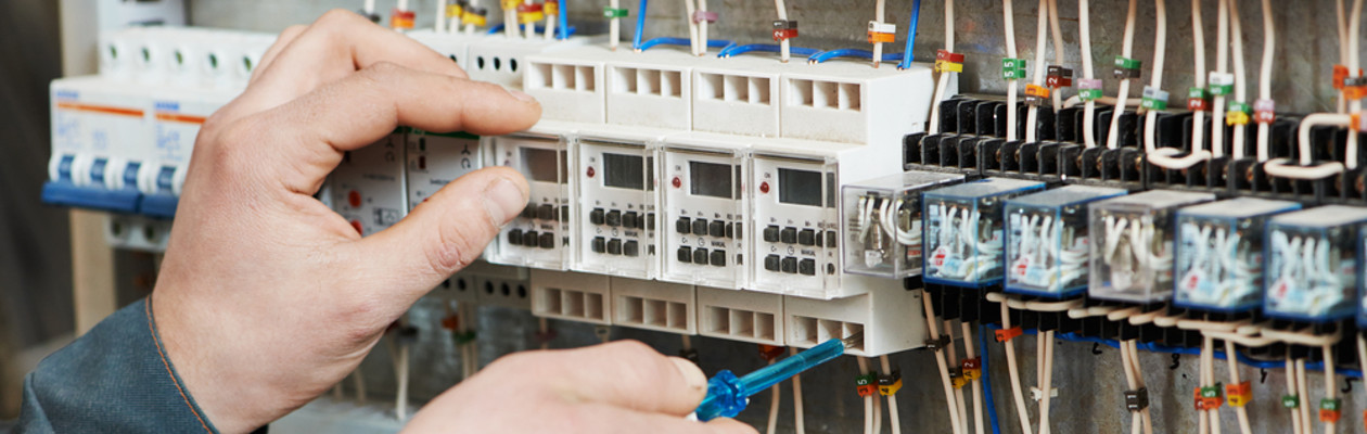 AzCom Electrics Residential